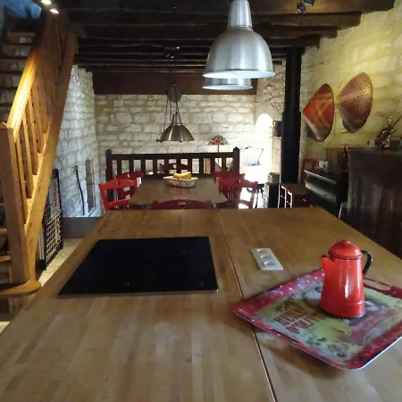 度假居 L'ancienne Ecole De Dans Le Lot