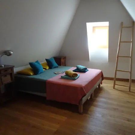 L'ancienne Ecole De Dans Le Lot 度假居