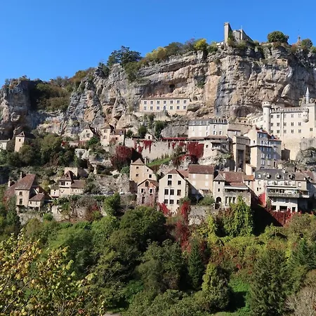 度假居 L'ancienne Ecole De Dans Le Lot *